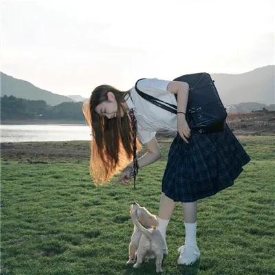 草原上的人们